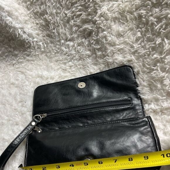 LULU Black faux leather wristlet embellished with black jewels. - Picture 6 of 9